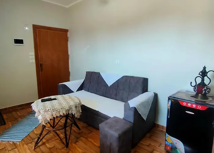 Azazi House Apartment El Qoseir