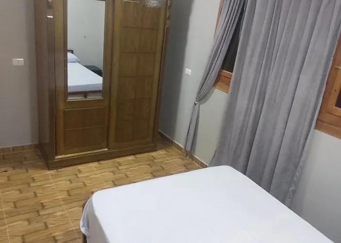 Apartment Azazi House El Qoseir