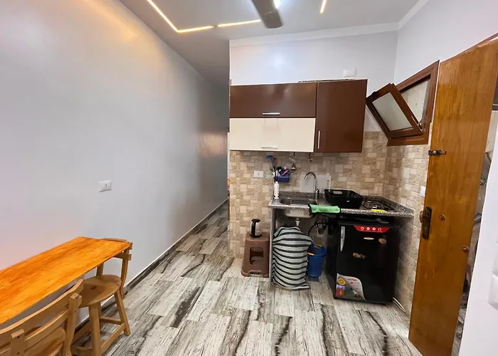 Azazi House Apartment *